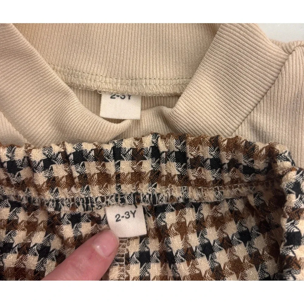 Toddler Girls Cream Ribbed Ruffle Top Plaid Bow Short Set Size 2-3Y Fall Holiday